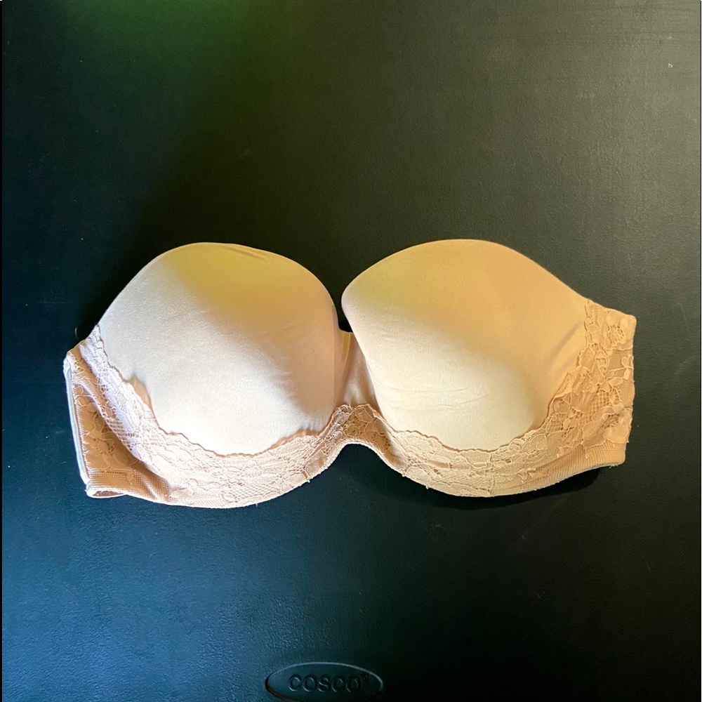 VS Body by Victoria Strapless 36DDD Beige